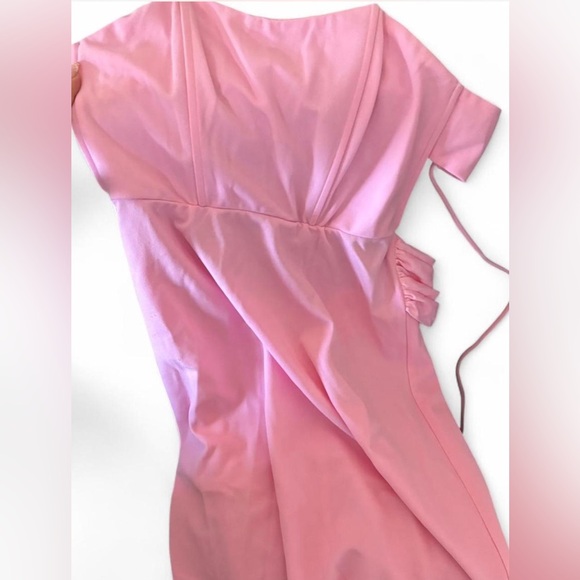 Chic Strapless Pink Gown - Picture 3 of 3